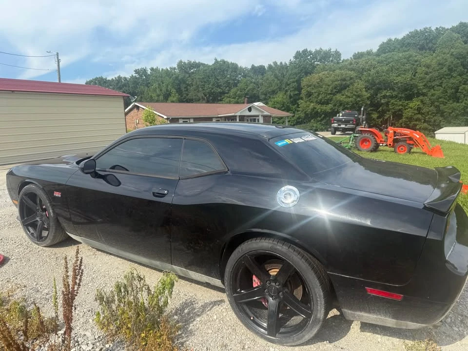 2011 Dodge Challenger SRT8 & 392 3rd Gen - Image 4 of 5