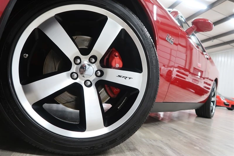 2011 Dodge Challenger SRT8 & 392 3rd Gen - Image 3 of 31