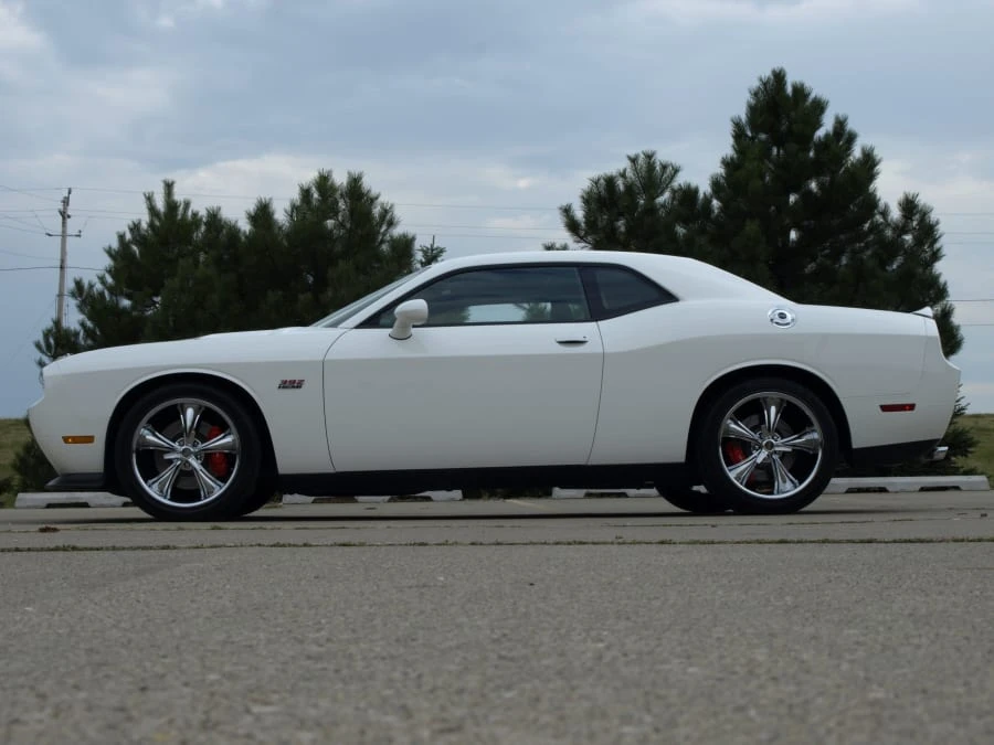 2011 Dodge Challenger SRT8 & 392 3rd Gen - Image 2 of 9