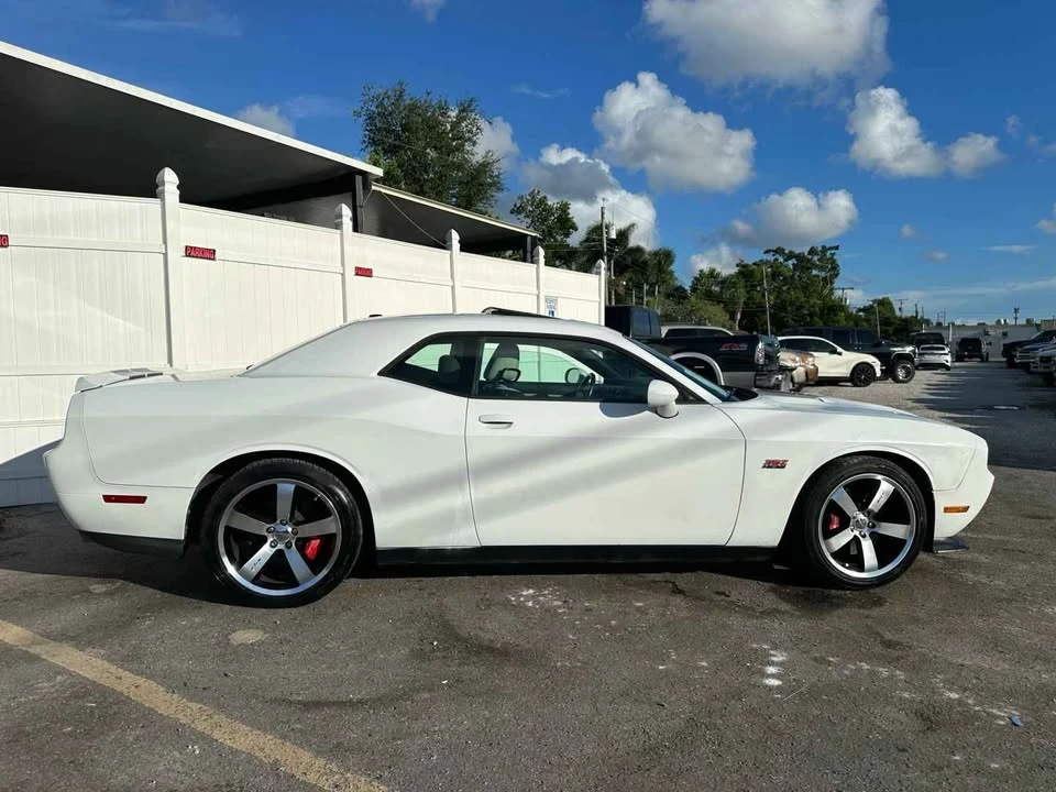 2011 Dodge Challenger SRT8 & 392 3rd Gen - Image 4 of 14