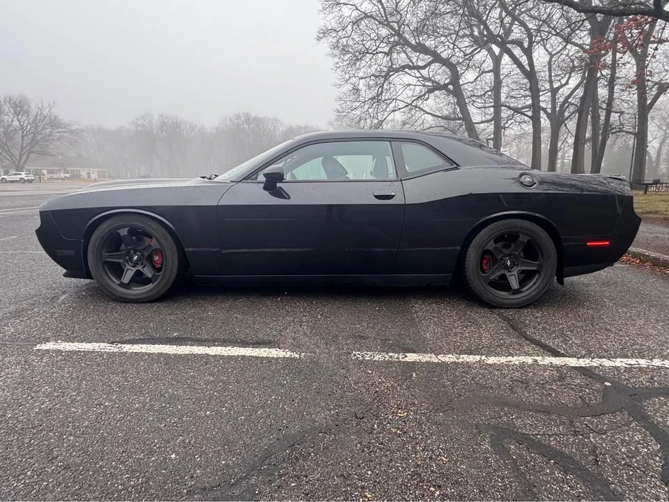 2011 Dodge Challenger SRT8 & 392 3rd Gen - Image 6 of 8