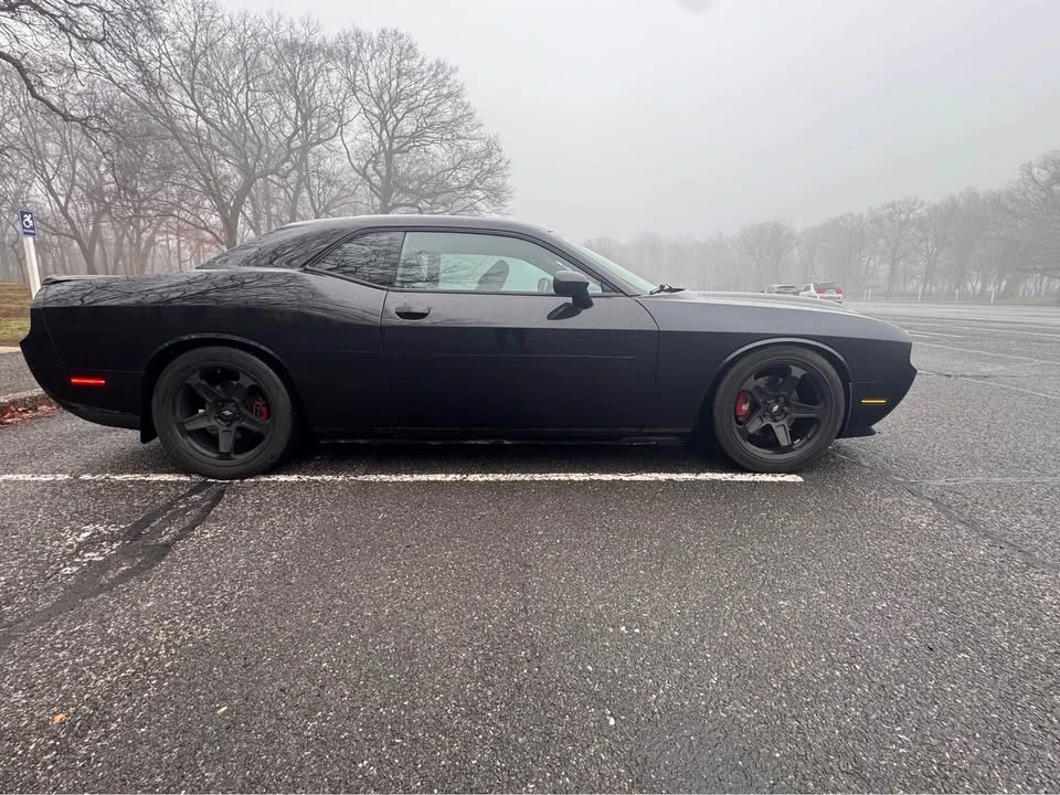 2011 Dodge Challenger SRT8 & 392 3rd Gen - Image 5 of 8