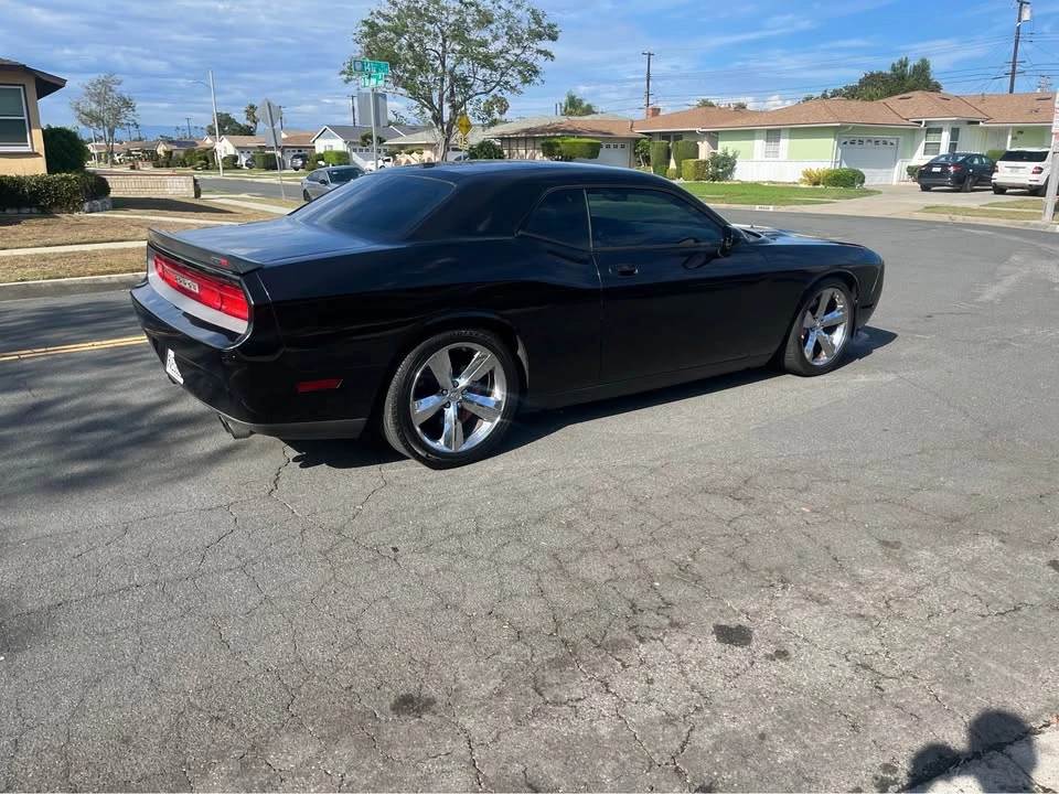 2011 Dodge Challenger SRT8 & 392 3rd Gen - Image 5 of 6