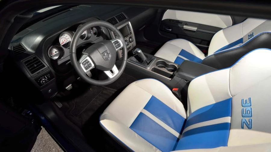 2011 Dodge Challenger SRT8 & 392 3rd Gen - Image 4 of 12