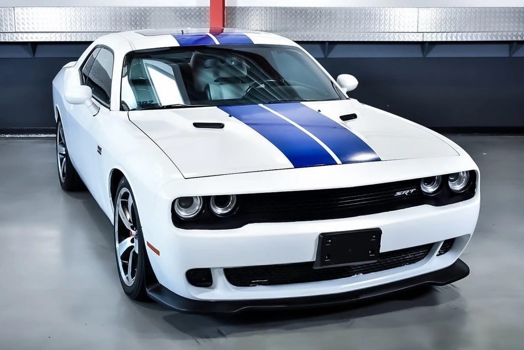 2011 Dodge Challenger SRT8 & 392 3rd Gen - Image 4 of 30