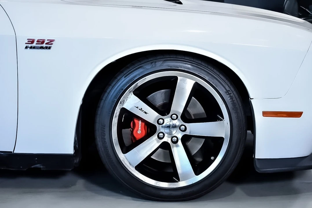 2011 Dodge Challenger SRT8 & 392 3rd Gen - Image 23 of 30
