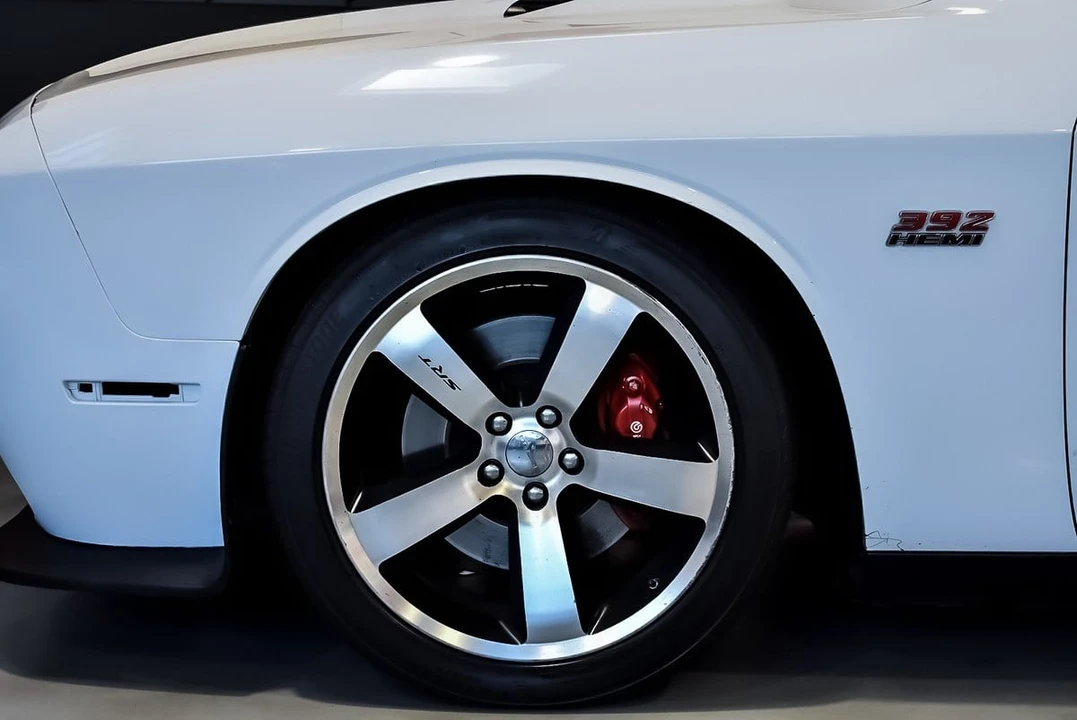 2011 Dodge Challenger SRT8 & 392 3rd Gen - Image 25 of 30