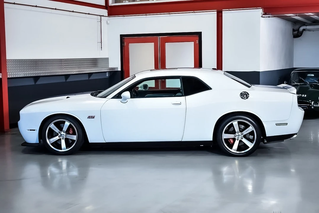 2011 Dodge Challenger SRT8 & 392 3rd Gen - Image 20 of 30