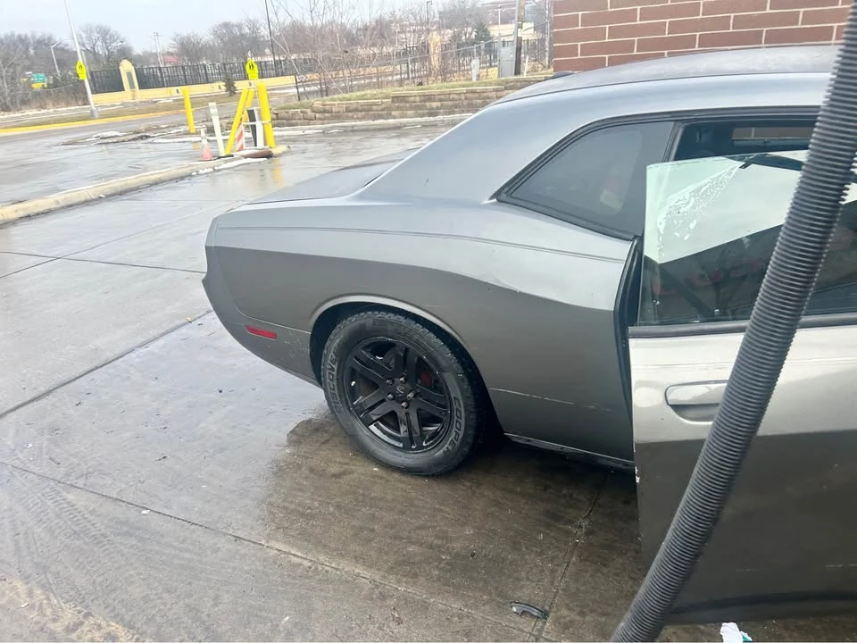 2011 Dodge Challenger 3rd Gen - Image 3 of 10