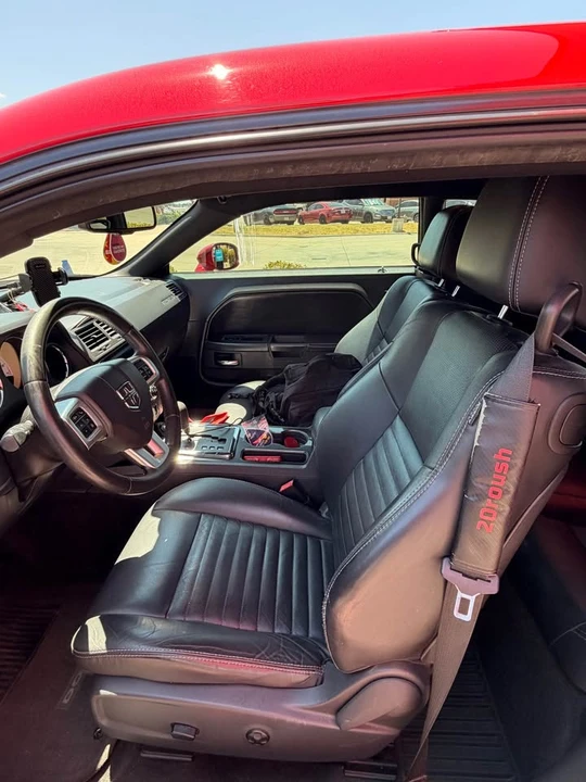 2011 Dodge Challenger 3rd Gen - Image 10 of 20