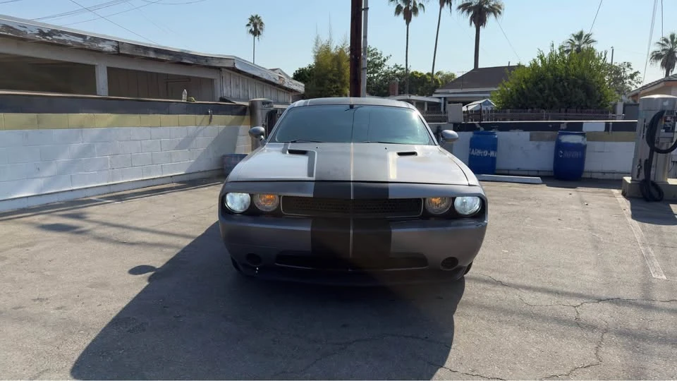 2011 Dodge Challenger 3rd Gen - Image 6 of 14