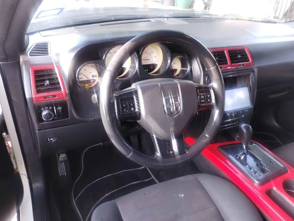 2011 Dodge Challenger 3rd Gen - Image 3 of 5