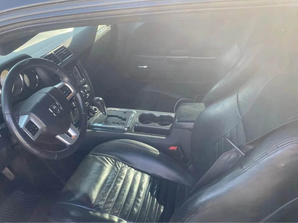 2011 Dodge Challenger 3rd Gen - Image 3 of 5