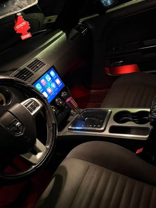 2011 Dodge Challenger 3rd Gen - Image 7 of 9