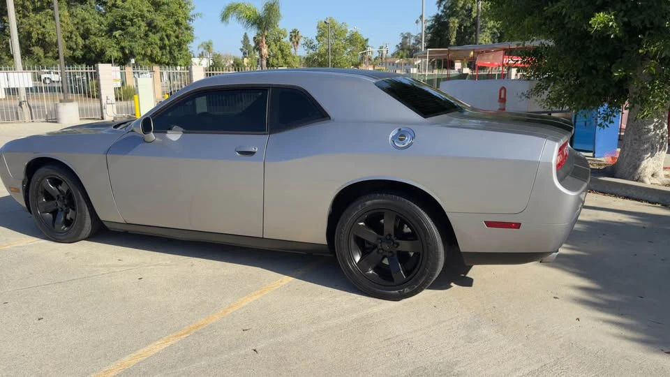 2011 Dodge Challenger 3rd Gen - Image 4 of 14