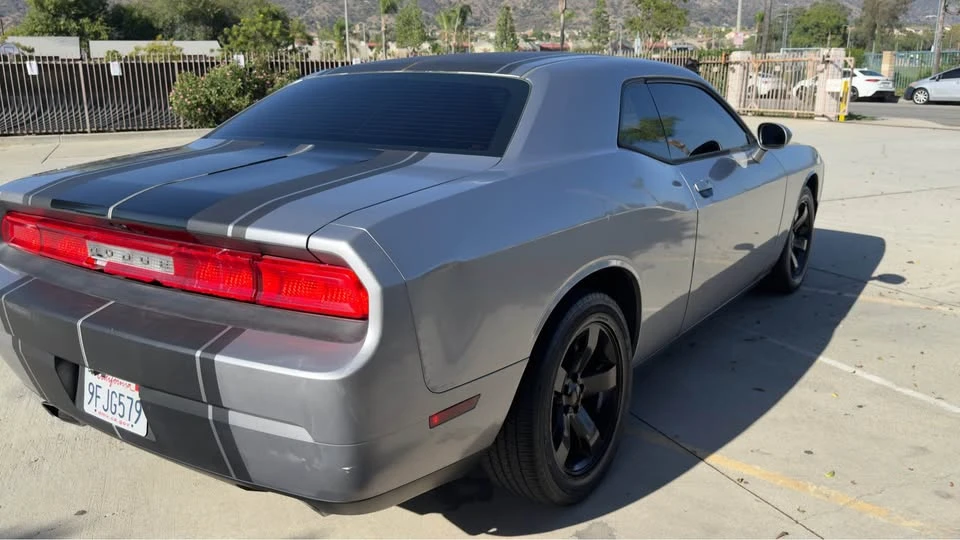 2011 Dodge Challenger 3rd Gen - Image 5 of 14