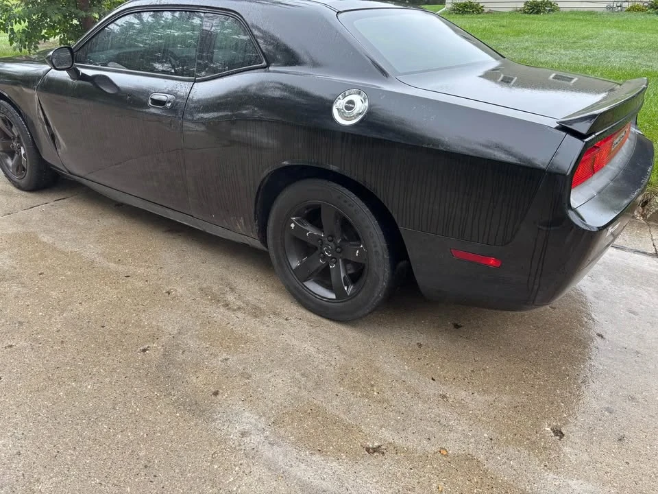 2011 Dodge Challenger 3rd Gen - Image 4 of 9