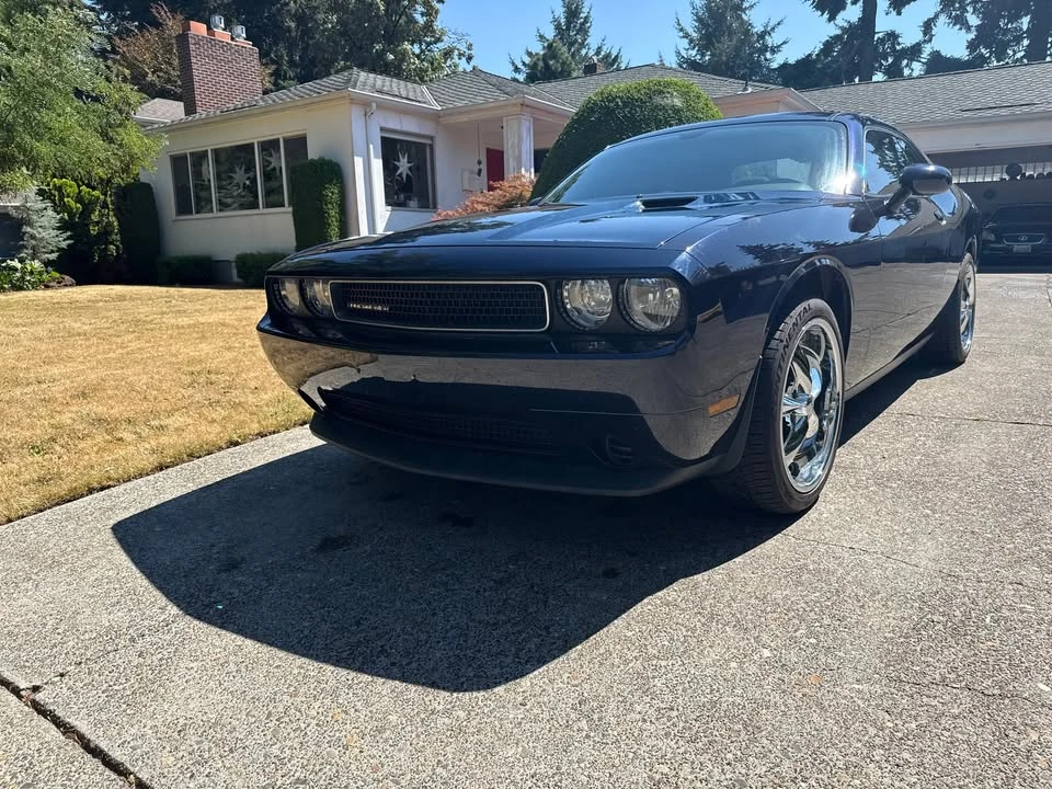 2011 Dodge Challenger 3rd Gen - Image 8 of 11
