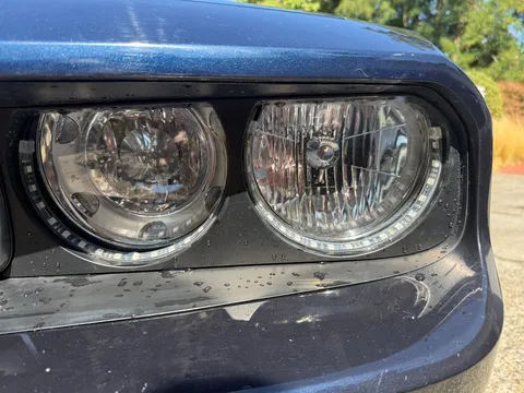 2011 Dodge Challenger SXT