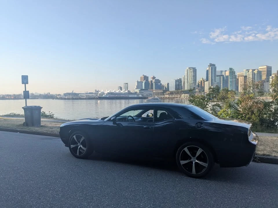 2011 Dodge Challenger 3rd Gen - Image 7 of 10