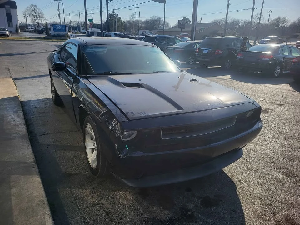 2011 Dodge Challenger 3rd Gen - Image 3 of 8