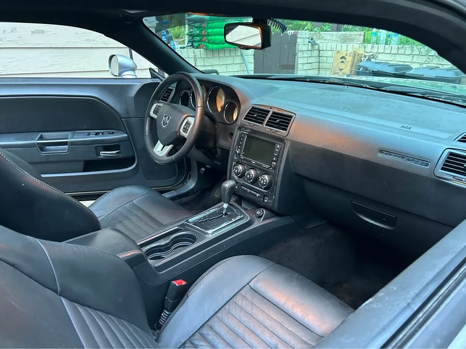 2011 Dodge Challenger 3rd Gen - Image 3 of 5