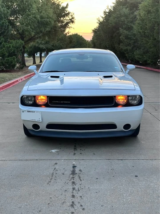 2011 Dodge Challenger 3rd Gen - Image 2 of 13