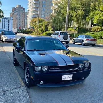 2011 Dodge Challenger SXT