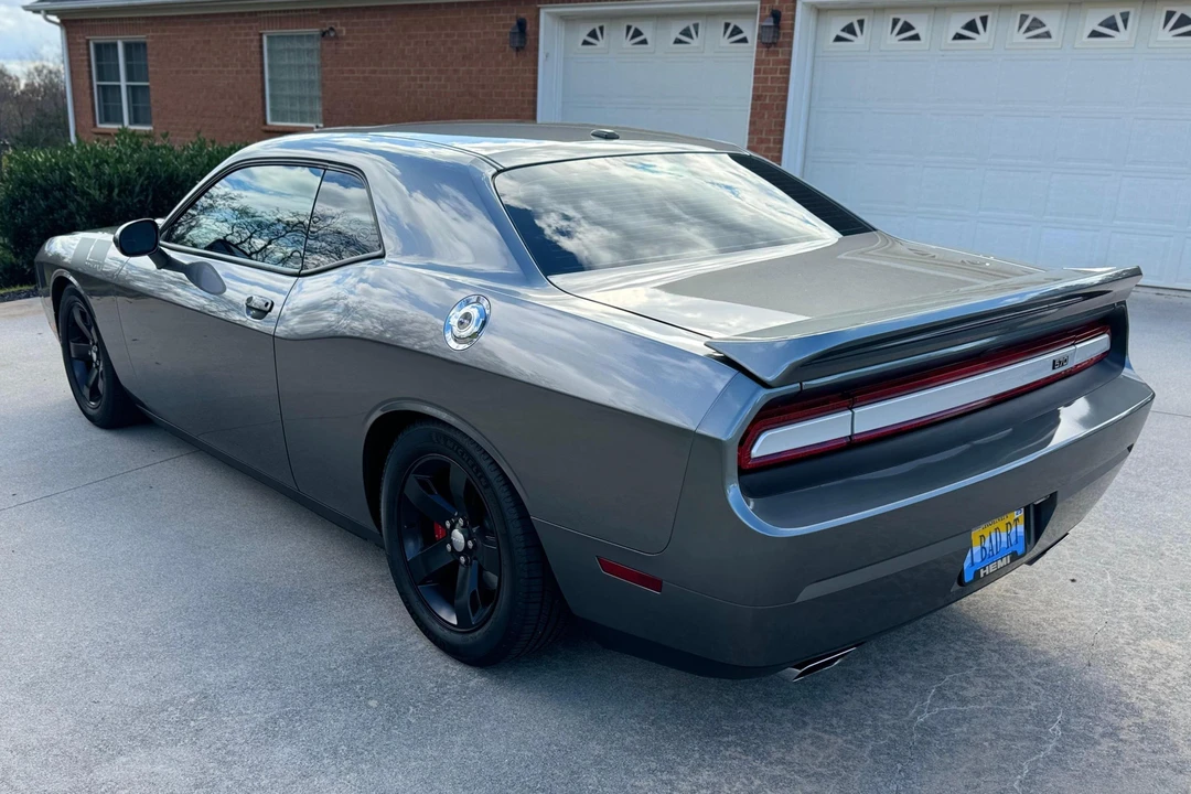 2011 Dodge Challenger 3rd Gen - Image 3 of 31