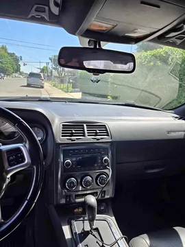 2011 Dodge Challenger V6