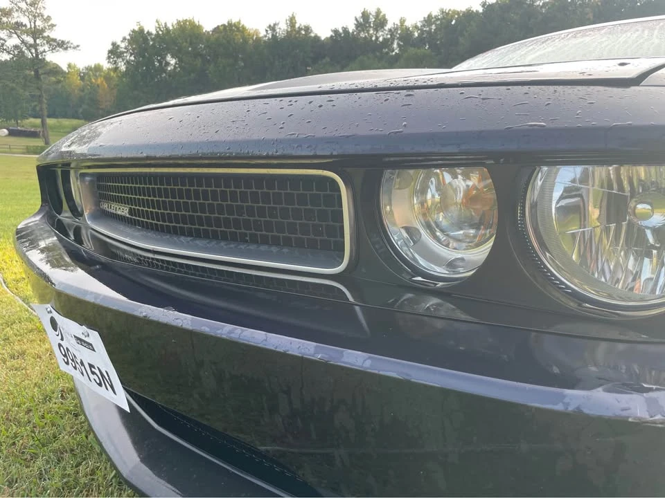 2011 Dodge Challenger 3rd Gen - Image 2 of 6