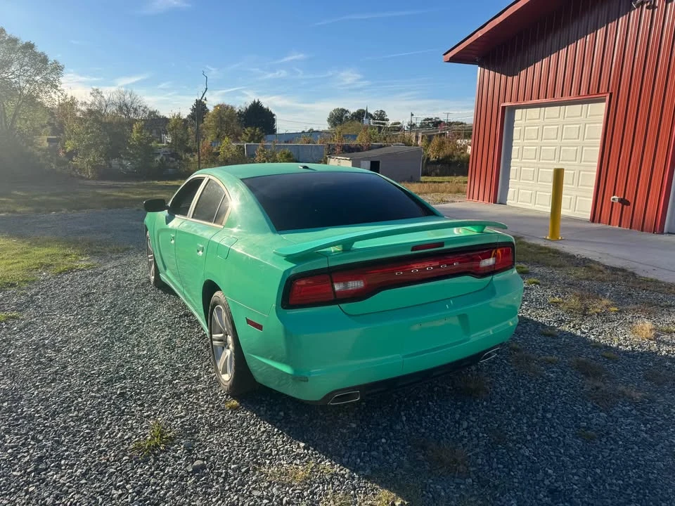 2011 Dodge Charger 7th Gen - Image 4 of 11