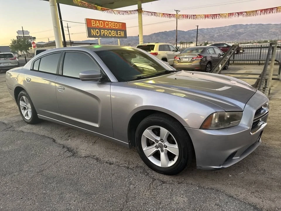 2011 Dodge Charger 7th Gen - Image 2 of 13
