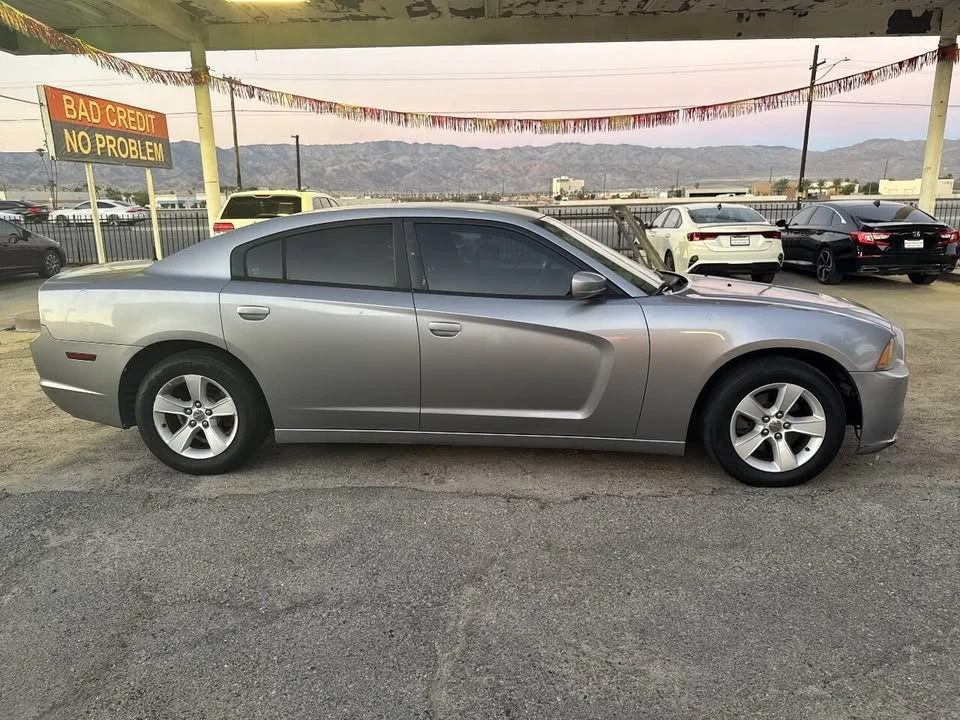 2011 Dodge Charger 7th Gen - Image 3 of 13
