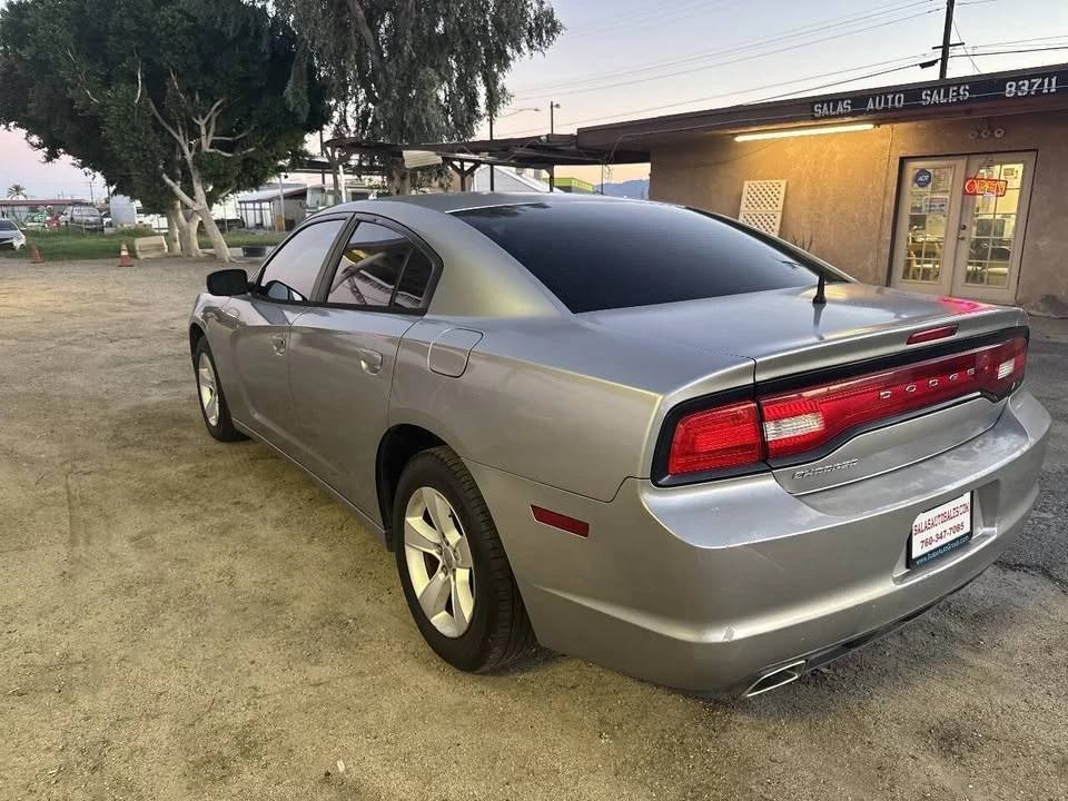 2011 Dodge Charger 7th Gen - Image 7 of 13