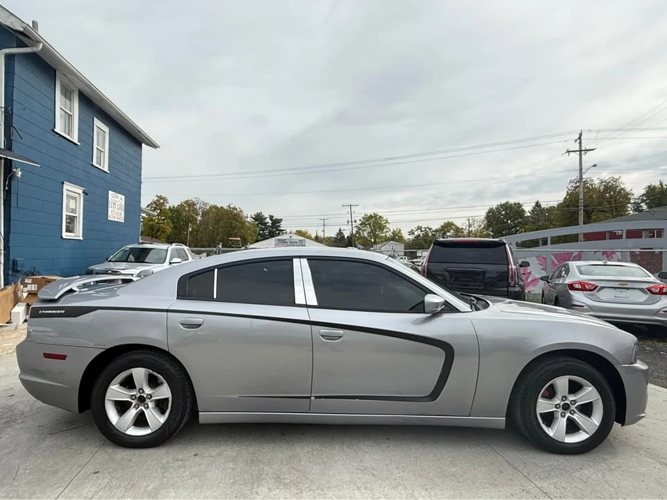 2011 Dodge Charger 7th Gen - Image 7 of 12