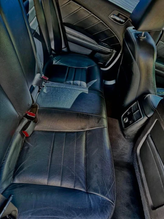 2011 Dodge Charger - Image 4 of 8