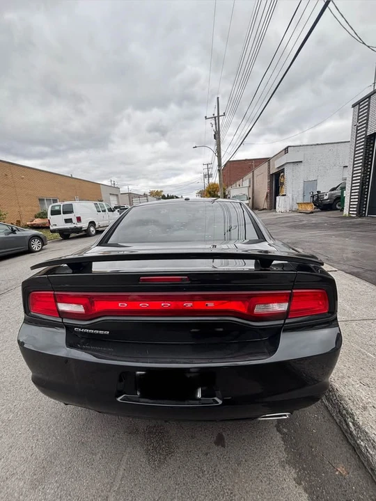 2011 Dodge Charger 7th Gen - Image 3 of 7