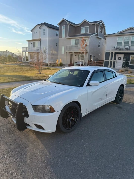 2011 Dodge Charger - Image 4 of 17