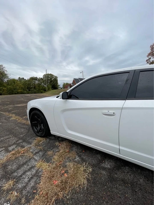 2011 Dodge Charger 7th Gen - Image 6 of 11