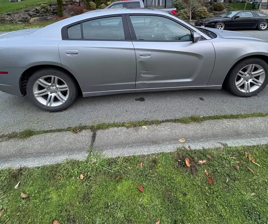 2011 Dodge Charger 7th Gen - Image 9 of 12