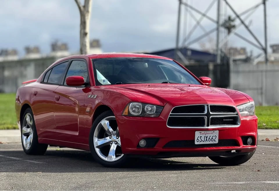 2011 Dodge Charger 7th Gen - Image 5 of 18