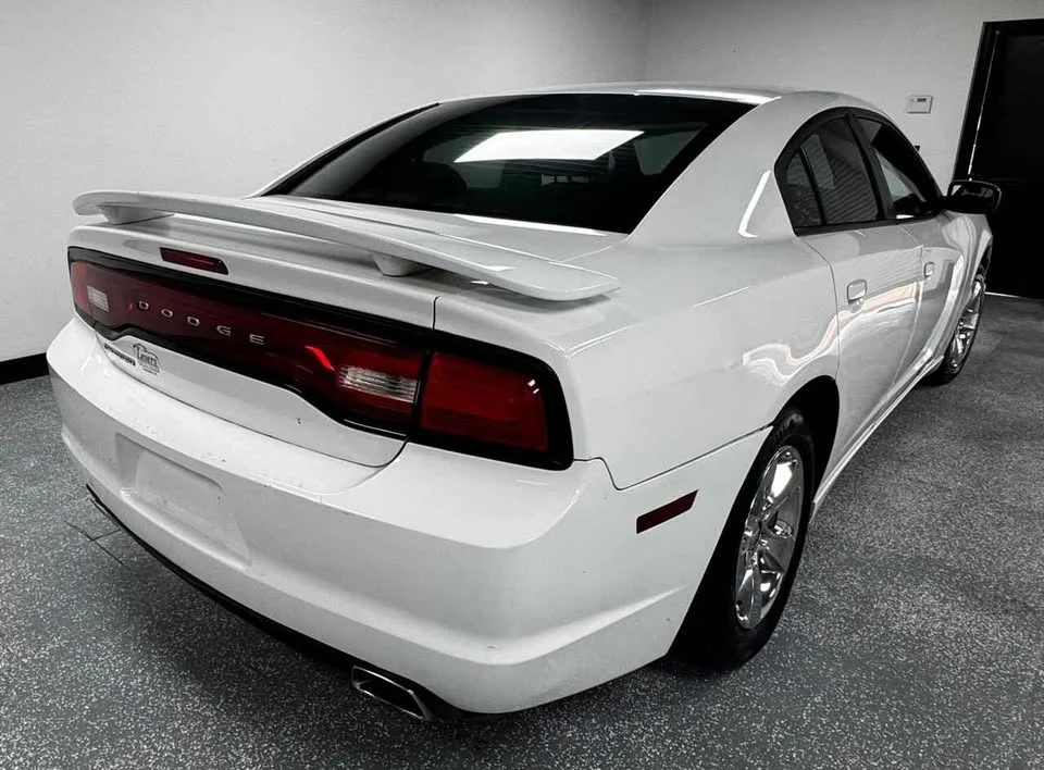 2011 Dodge Charger 7th Gen - Image 7 of 11