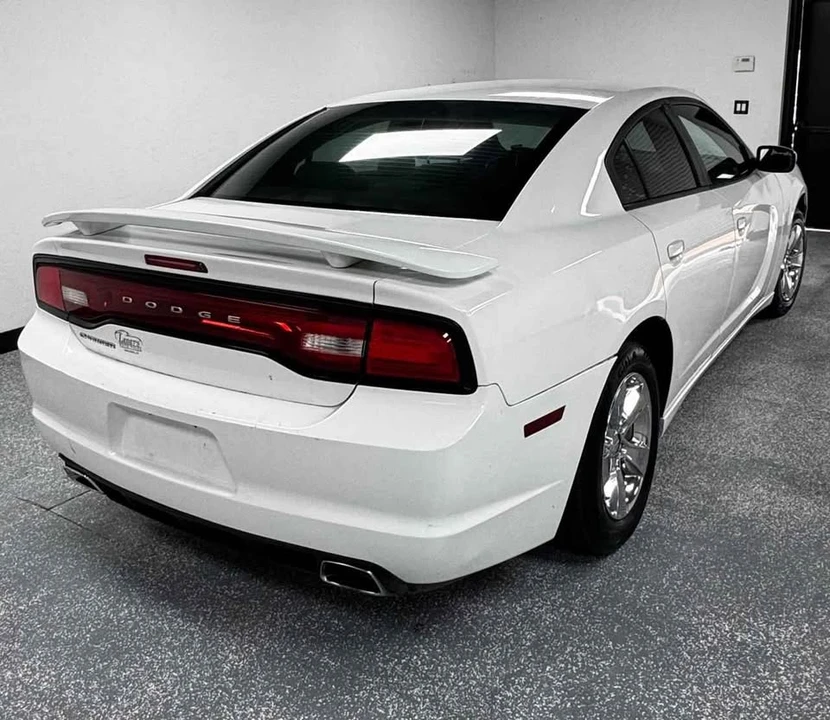 2011 Dodge Charger 7th Gen - Image 6 of 11