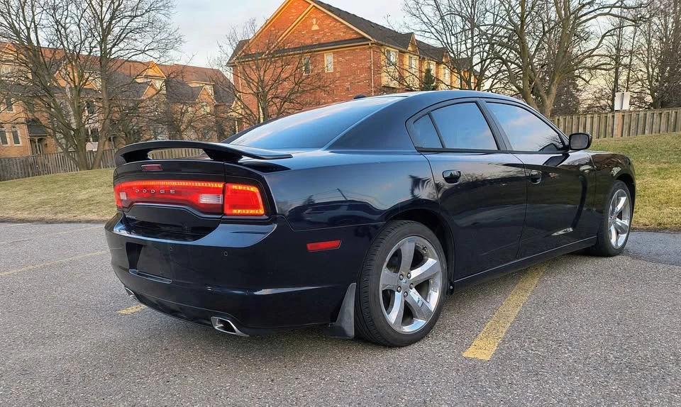 2011 Dodge Charger 7th Gen - Image 4 of 7