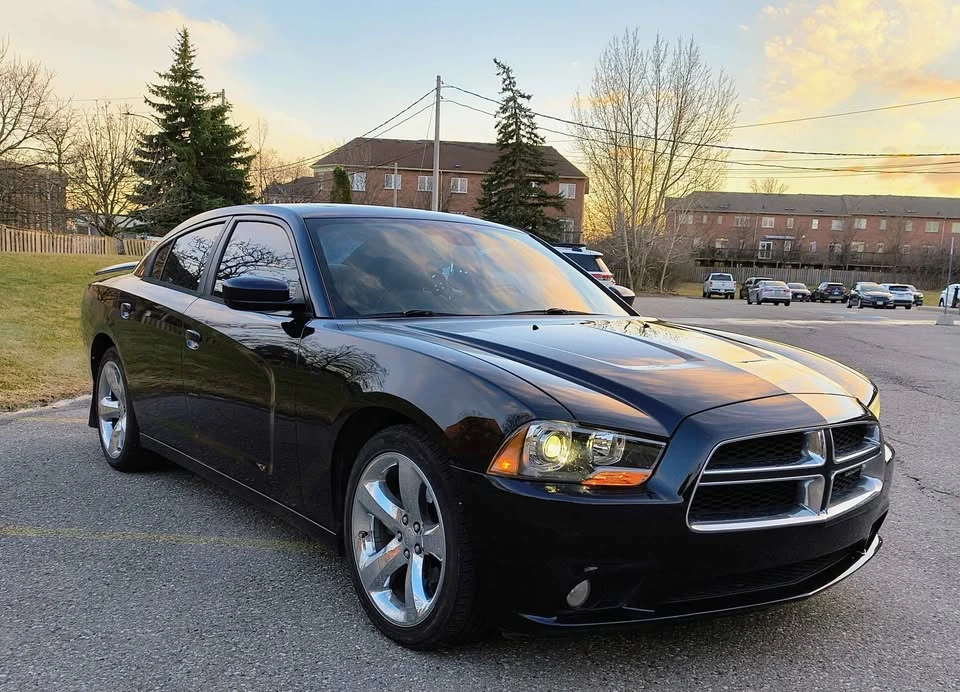 2011 Dodge Charger 7th Gen - Image 2 of 7