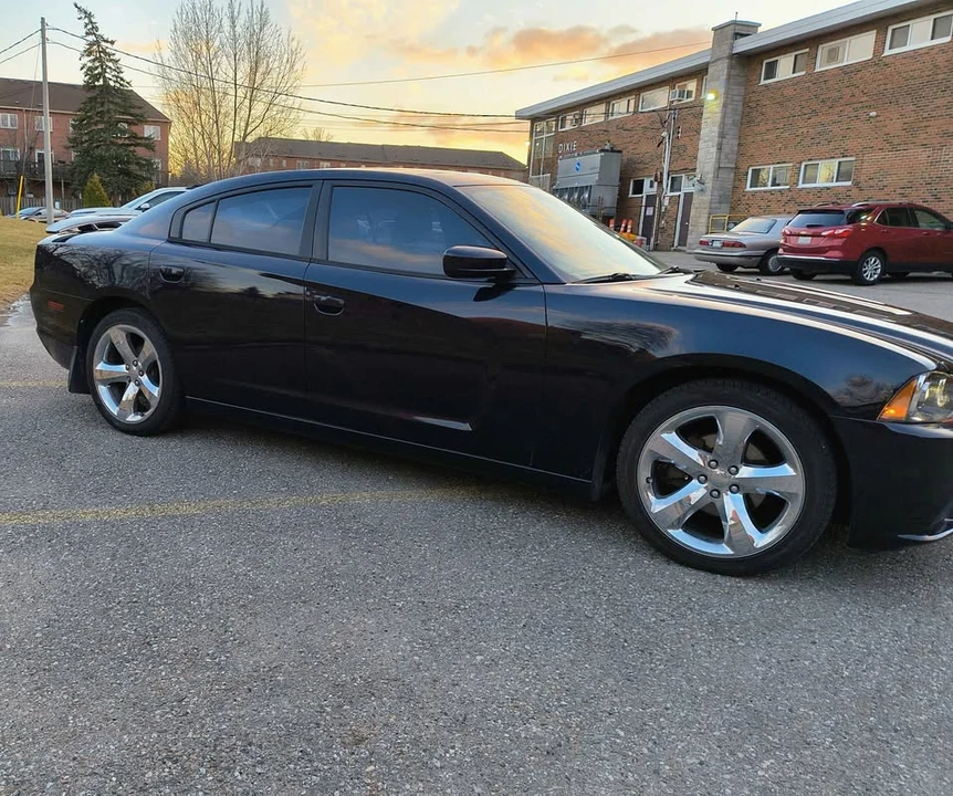 2011 Dodge Charger 7th Gen - Image 3 of 7