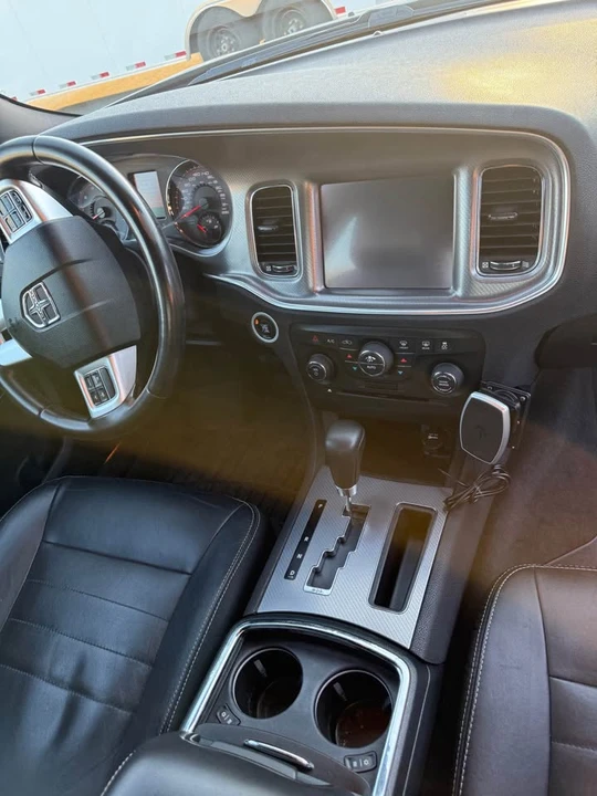 2011 Dodge Charger 7th Gen - Image 3 of 6