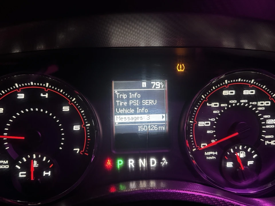2011 Dodge Charger 7th Gen - Image 16 of 26