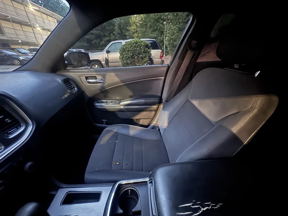 2011 Dodge Charger 7th Gen - Image 2 of 26